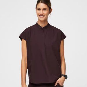 Women's Dark Fig Rafaela FREEx - Oversized Scrub Top - XS